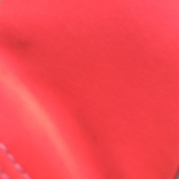 vans - Picture 2 of 2