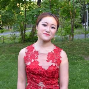 Meet your Posher, Gloria