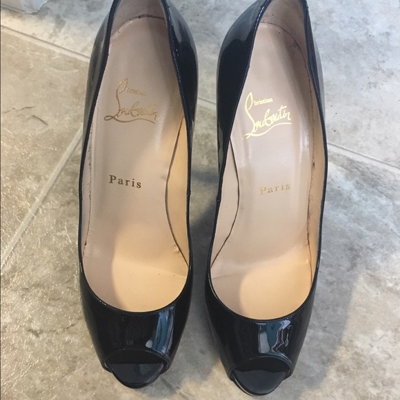 Christian Louboutin Very Prive  patent leather - Picture 4 of 5