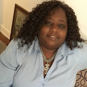 Meet your Posher, Phyllis