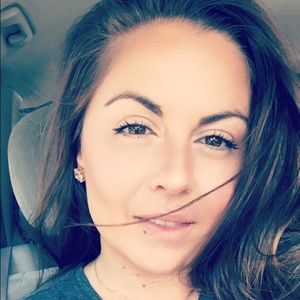 Meet your Posher, Karly