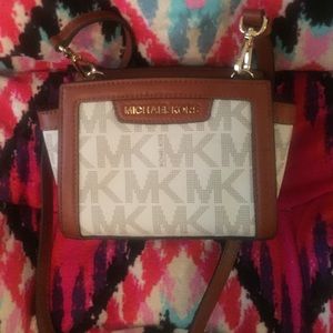 Michael Kors purse