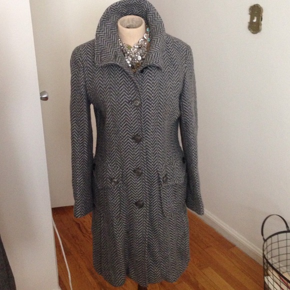 DKNY chevron gray coat size 8