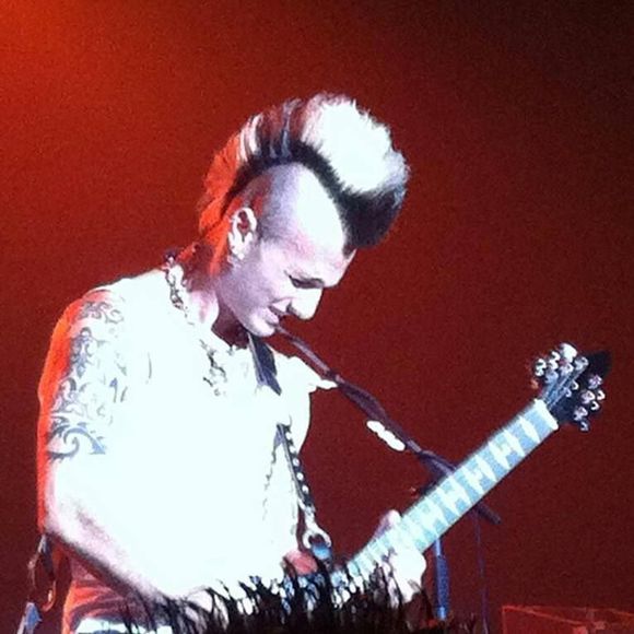 Meet your Posher, Felice