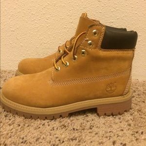 *Sale* Timberland boots