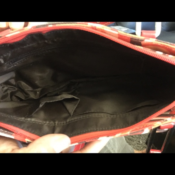 Hand bag! - Picture 3 of 3