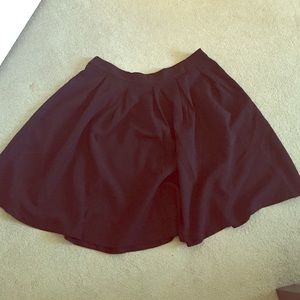 Forever 21 black pleated midi skirt size 2X