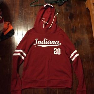 IU VS PINK sweatshirt