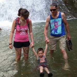 Meet your Posher, Dorina