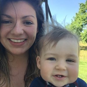 Meet your Posher, Amber