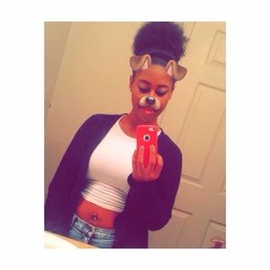 Meet your Posher, Shae