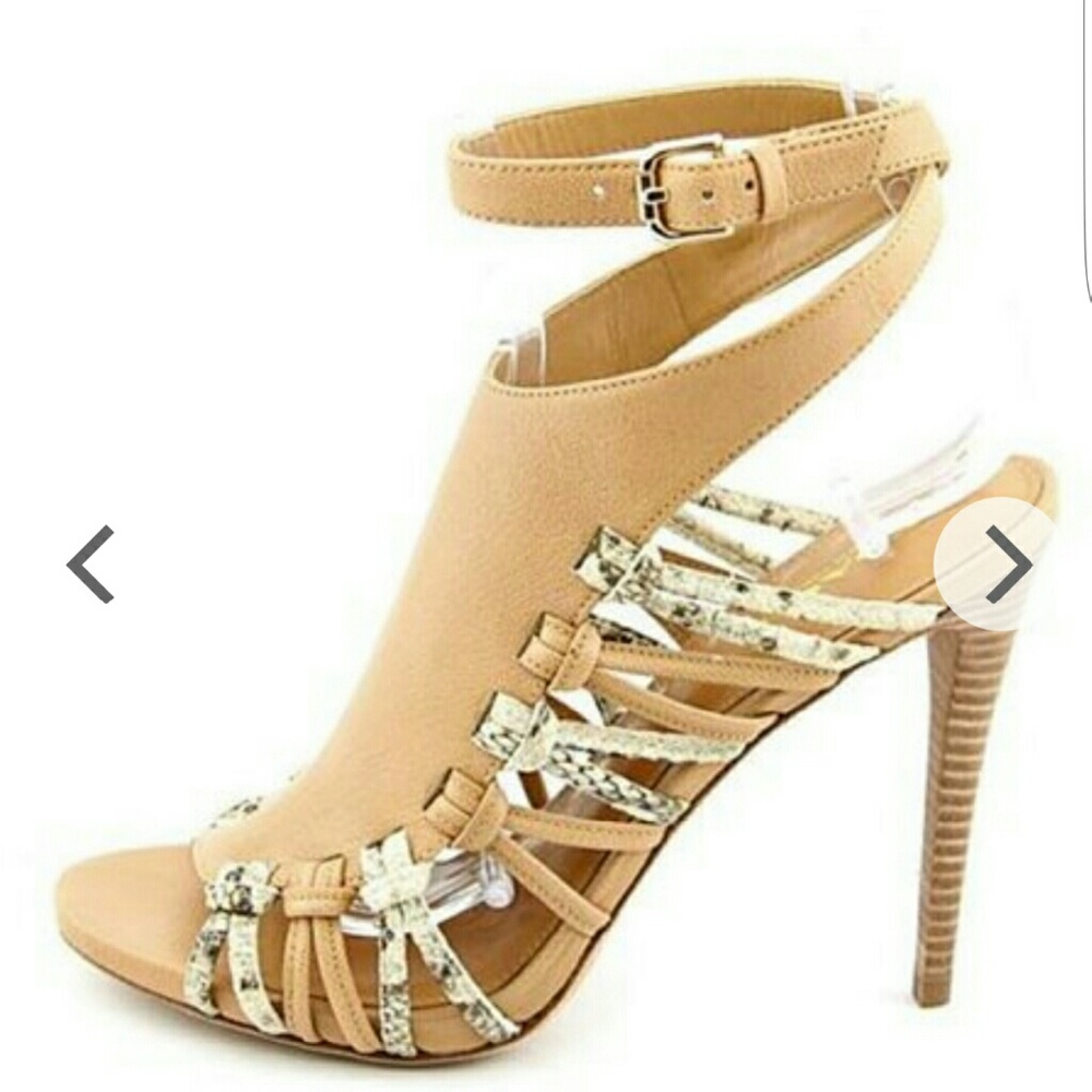 *SALE* Coach Jody Sandal Heel HOTTTTTT!