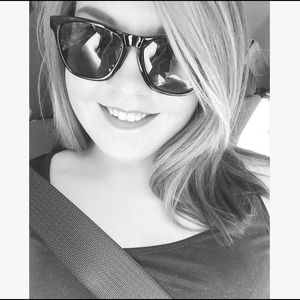 Meet your Posher, Eden