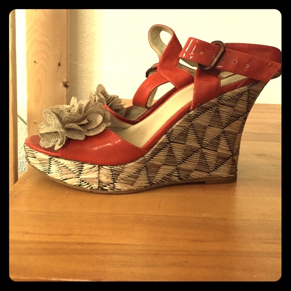 Bandolino Shoes - Bandolino orange wedges