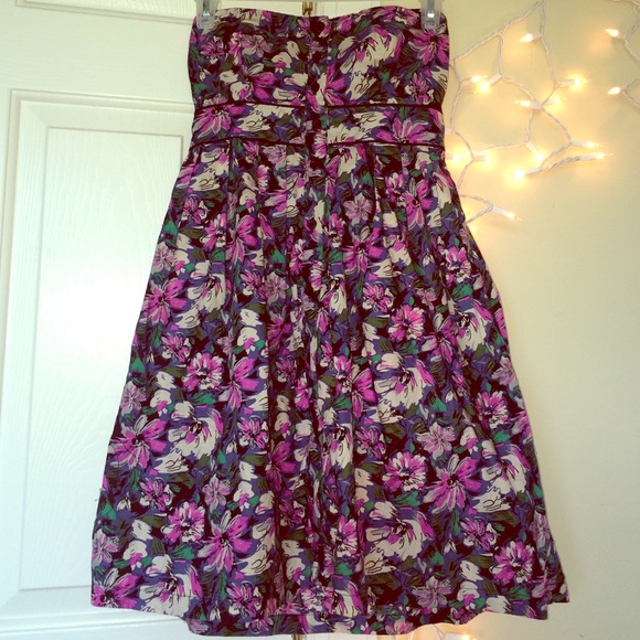 Floral strapless dress