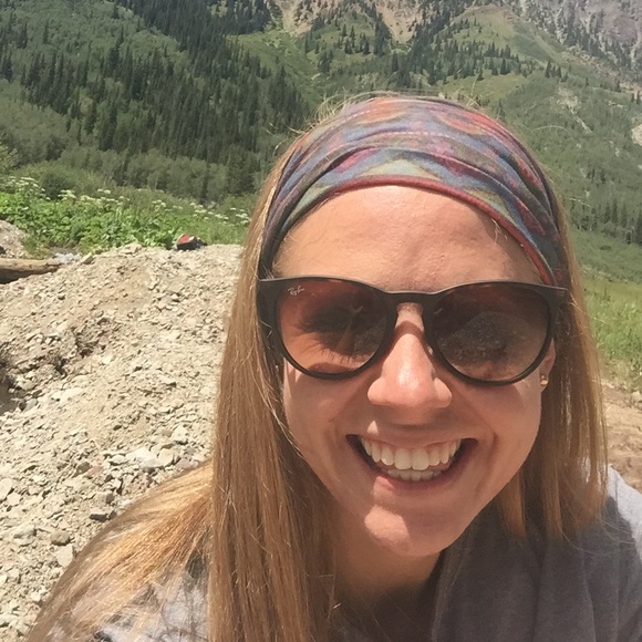 Meet your Posher, Katie