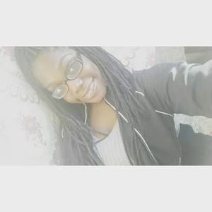 Meet your Posher, Christelle