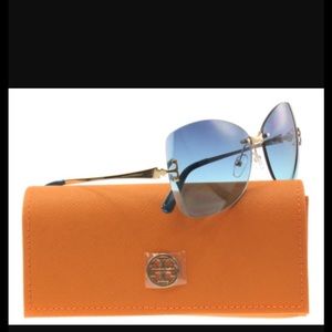 ✨NWT! Tory Burch" Gradient Blue Sunglasses!
