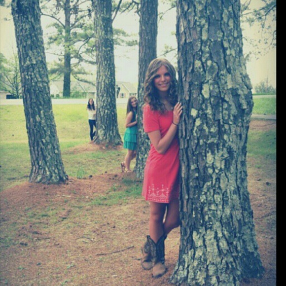 Dress - Picture 2 of 2