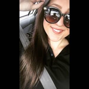 Meet your Posher, Rachel