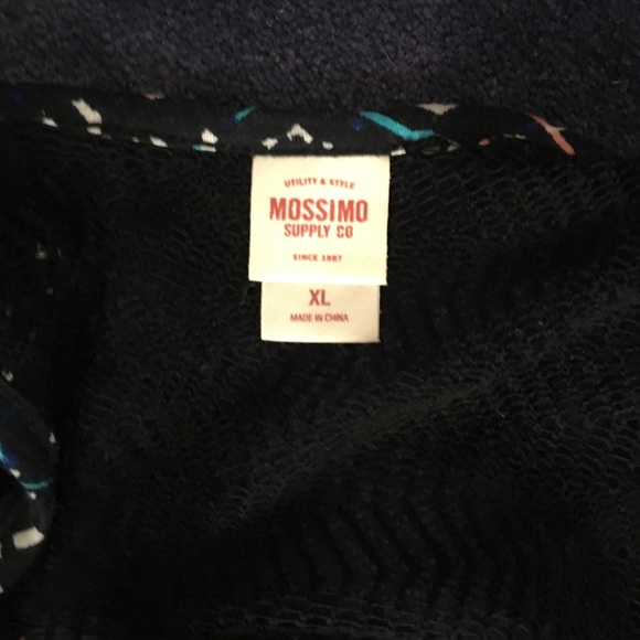 Mossimo Tank Top - Picture 3 of 3