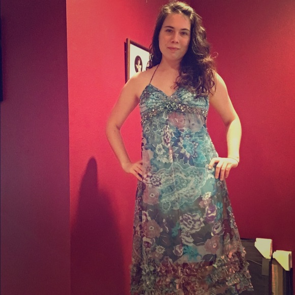 Beautiful Sue Wong mermaid dress. Size 4. 100%silk