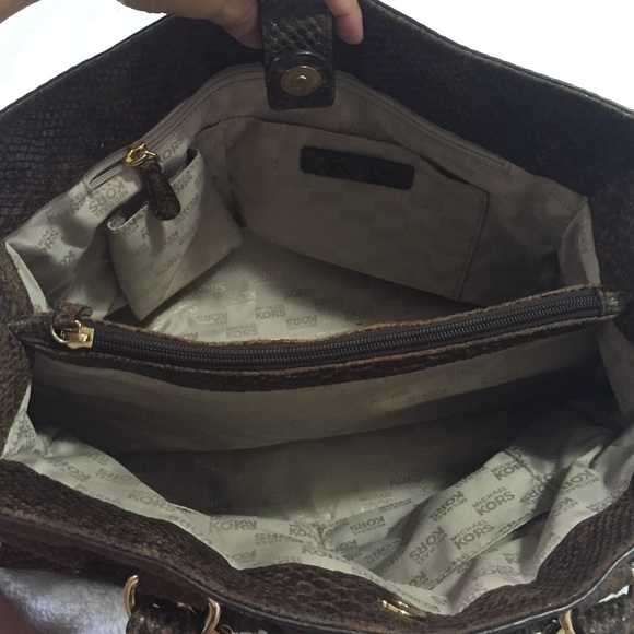 Michael Kors Hamilton - Picture 4 of 4