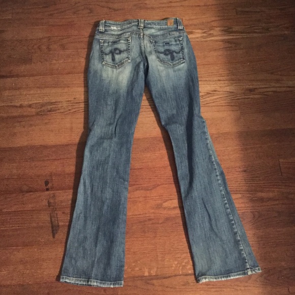 Guess jeans boot cut size 28