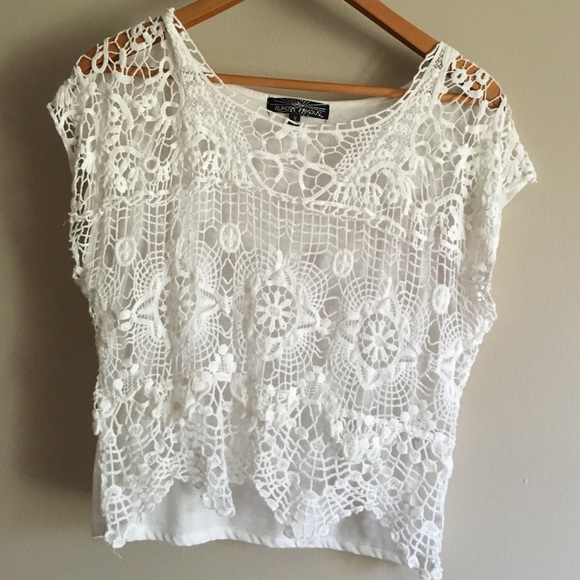 🆕 Crochet crop top 💕