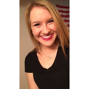 Meet your Posher, Libby