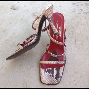 Gorgeous Donald J. Pliner Couture snakeskin sandal