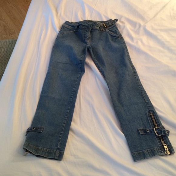 Buckle and zipper detail cropped ankle jeans 7 - Picture 3 of 4