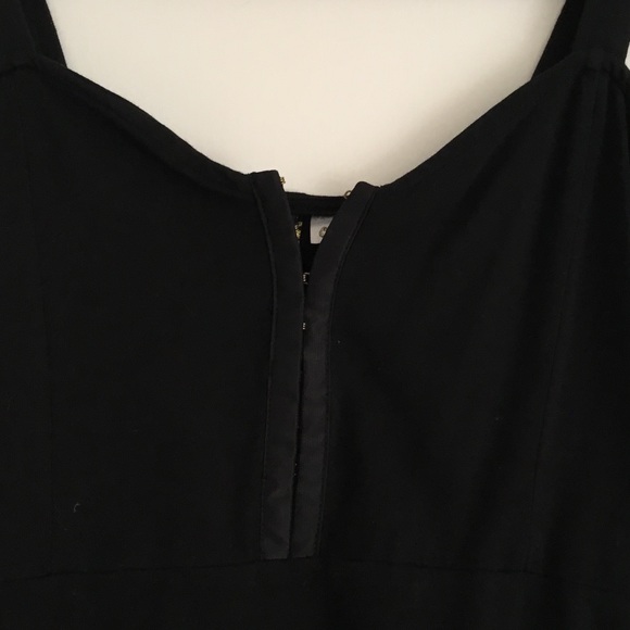 LBD - Picture 2 of 3