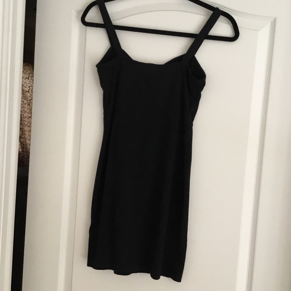 LBD - Picture 3 of 3