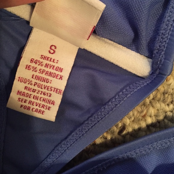 Swim suit - Picture 3 of 4