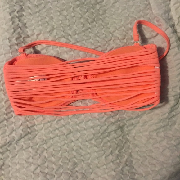 Swim suit - Picture 2 of 3