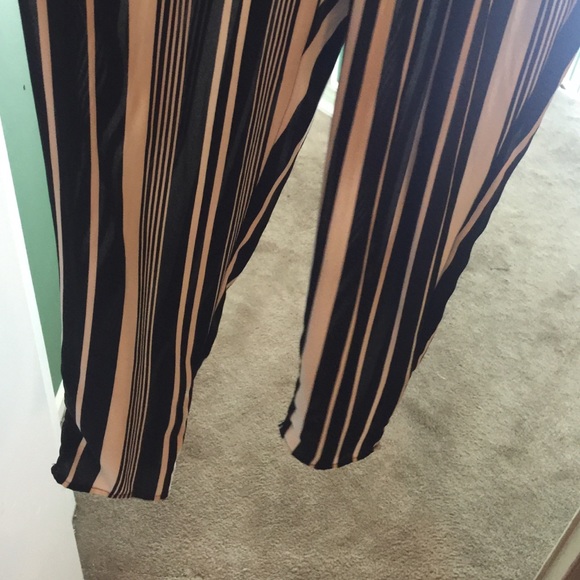 One piece - Picture 4 of 4