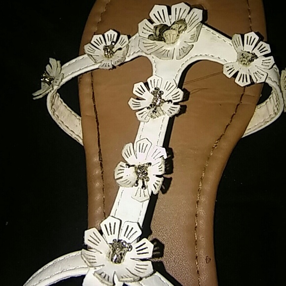 Sandals - Picture 3 of 3