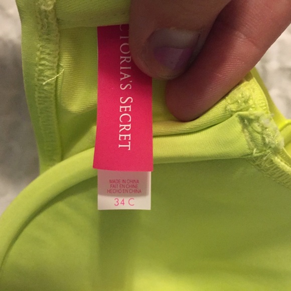 Victoria Secret swimsuit - Picture 3 of 3