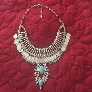 Statement necklace