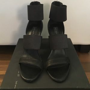 Steven by Steve Madden Siennaa Heel