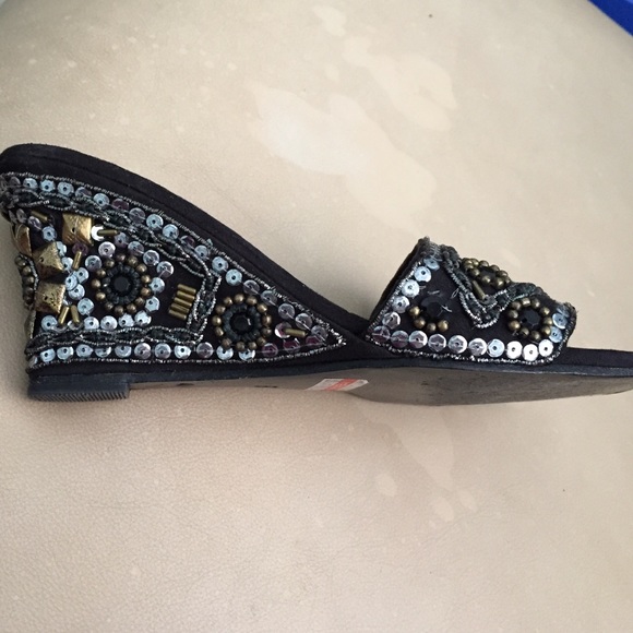 Wedges - Picture 2 of 4