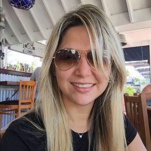 Meet your Posher, Luane