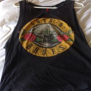 Guns and roses cut off tee