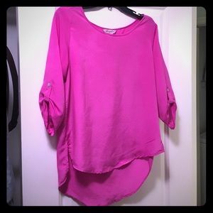 Bright flows top! Size medium.