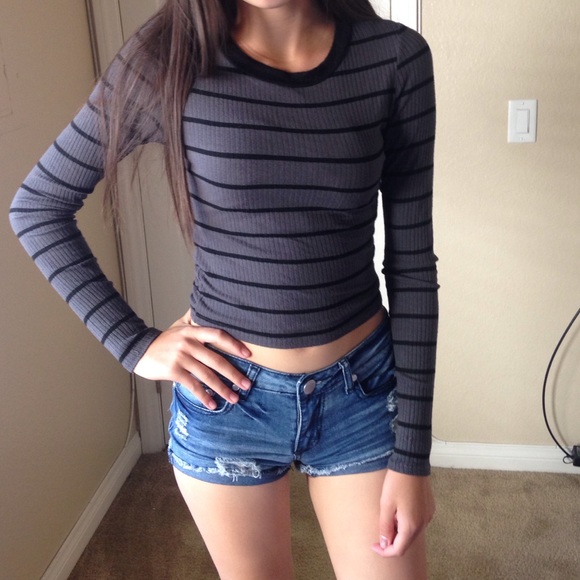Cropped striped long sleeve