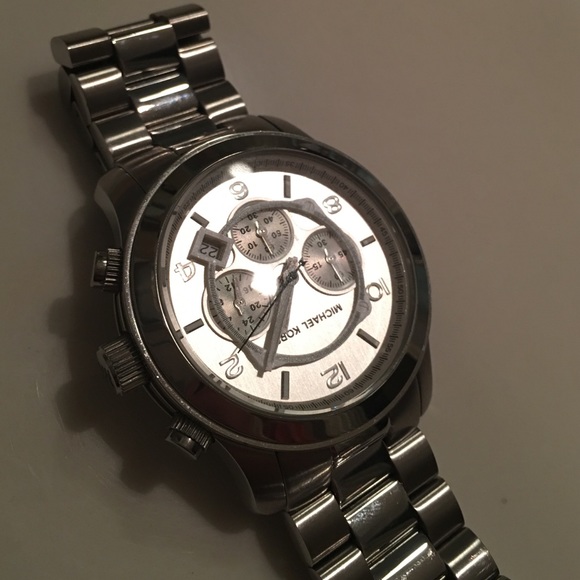 Oversized unisex Michael Kors Watch main image 4