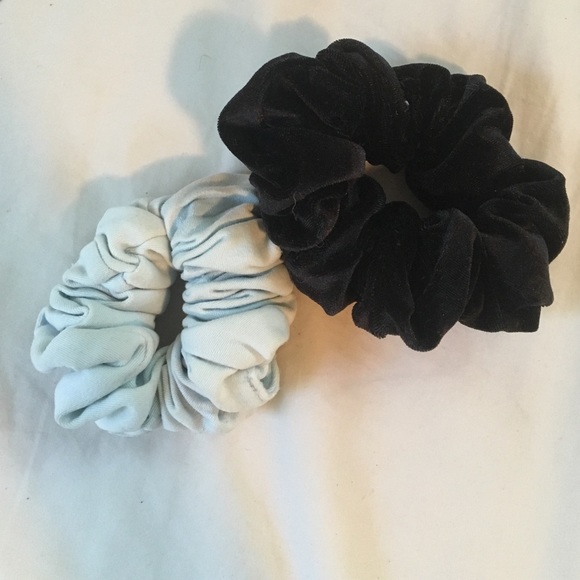 American apparel scrunchies
