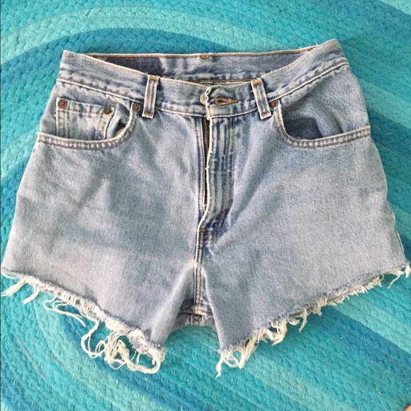 High waisted vintage Levi shorts