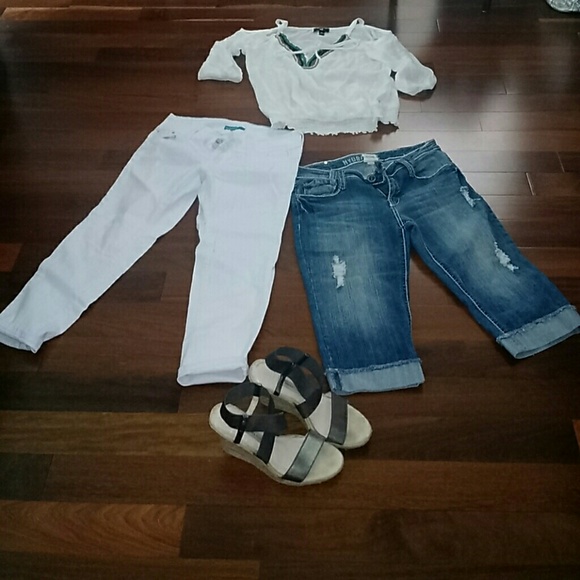 Going out capris jeans -- lght. Blue only one left